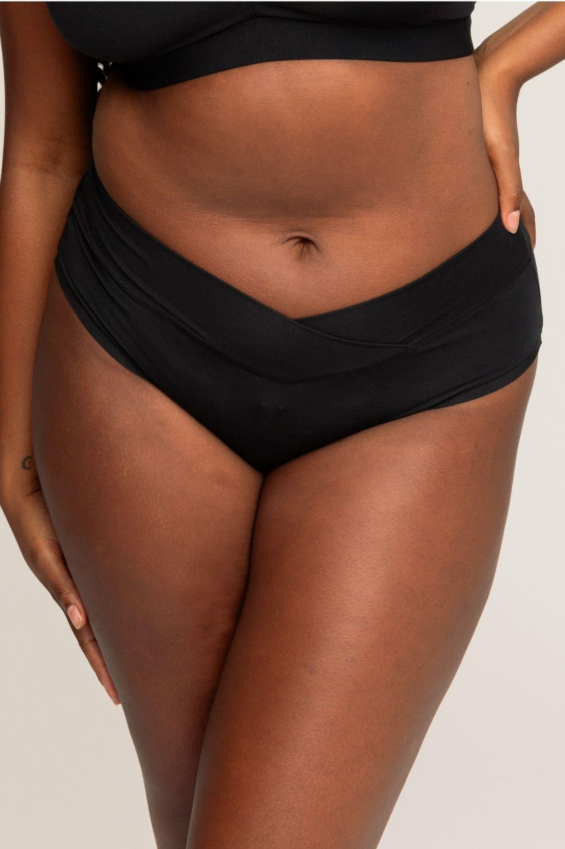Mid-Rise Hipster | Onyx women&
