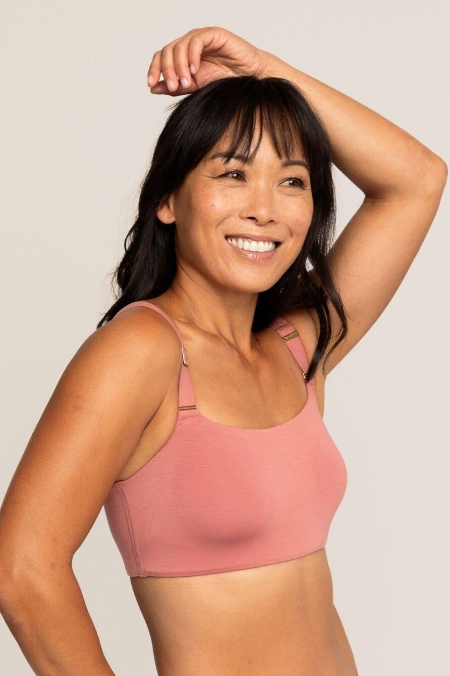 Scoop Bra | Sienna comfortable wireless bras, womens bras made of TENCEL modal, full coverage bra, sustainable bras, square neck bralette, scoop bralette iteration